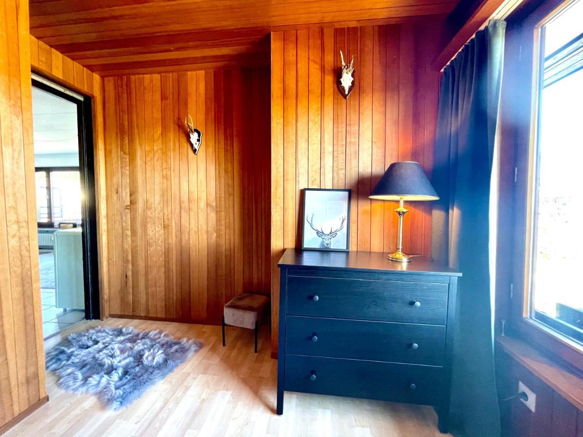Gemuetliche Ferienwohnung Mit Kostenfreiem Pool Hoechenschwand Luaran gambar